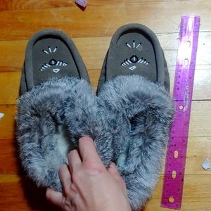 Home moccassin fur real shearling and rabbit 9 size never worn